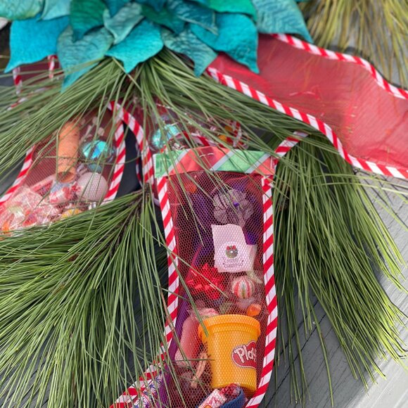 SALE! Retro- Old Time Christmas/Holiday Stockings! - Picture 10 of 15